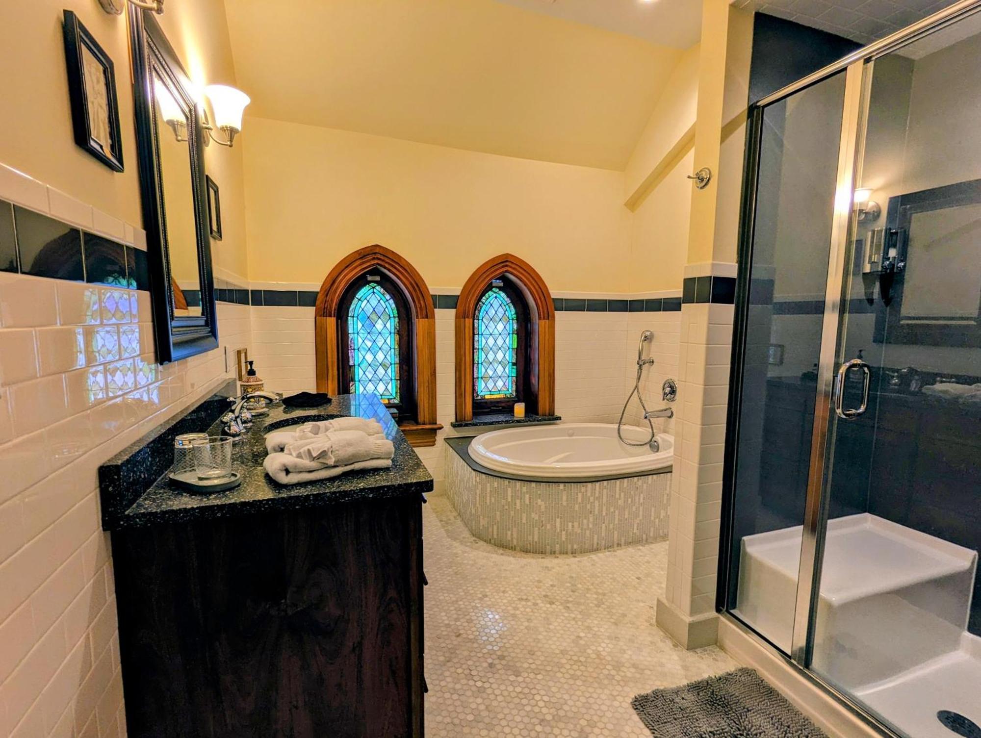Gothic Heights Inn Clifton Heights Extérieur photo