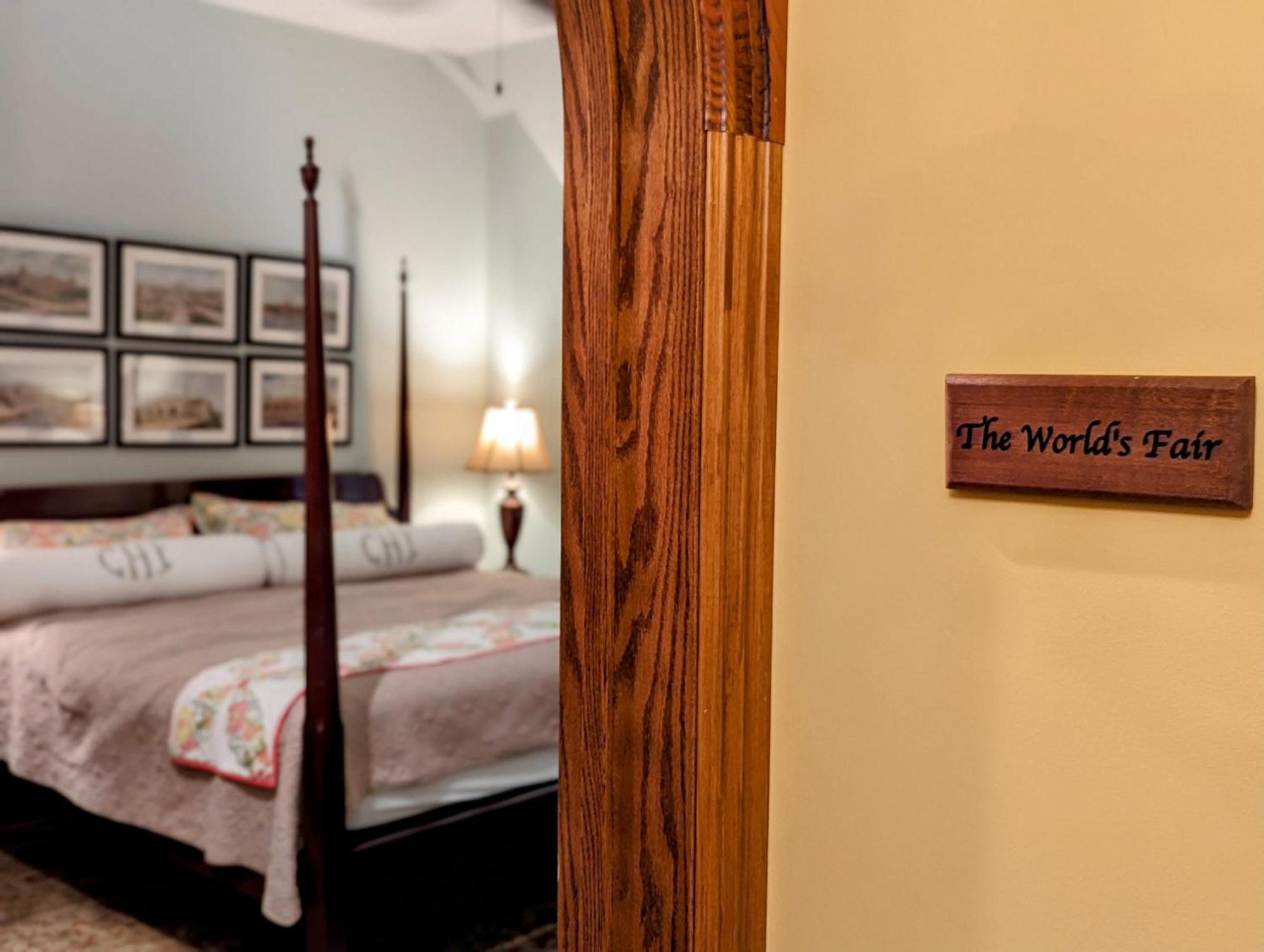 Gothic Heights Inn Clifton Heights Extérieur photo