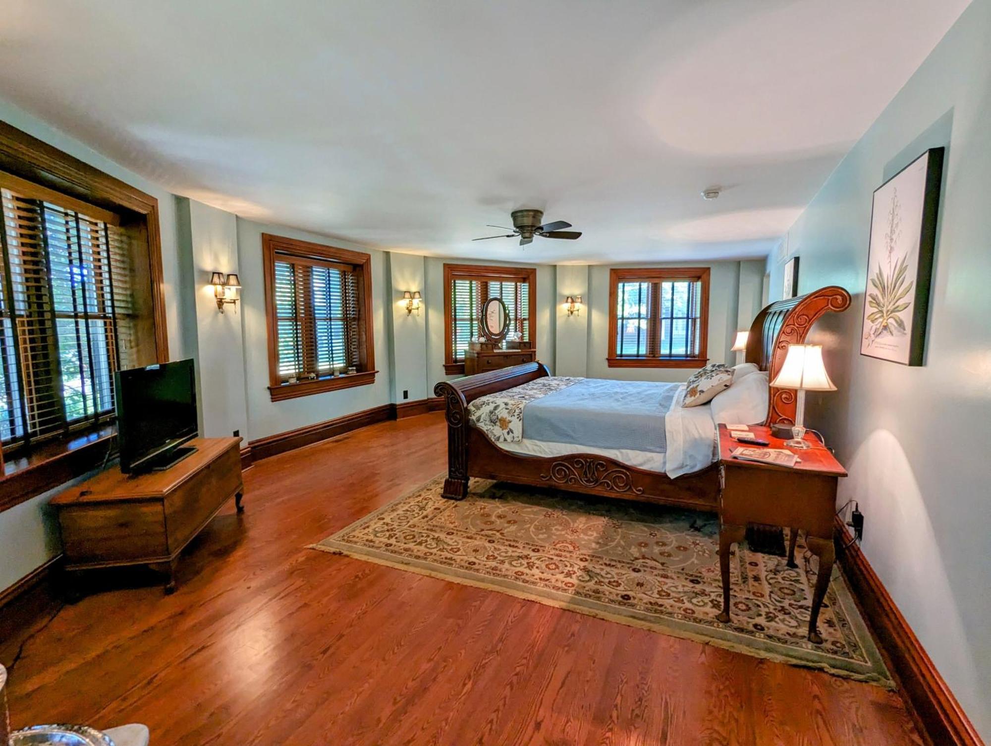 Gothic Heights Inn Clifton Heights Chambre photo