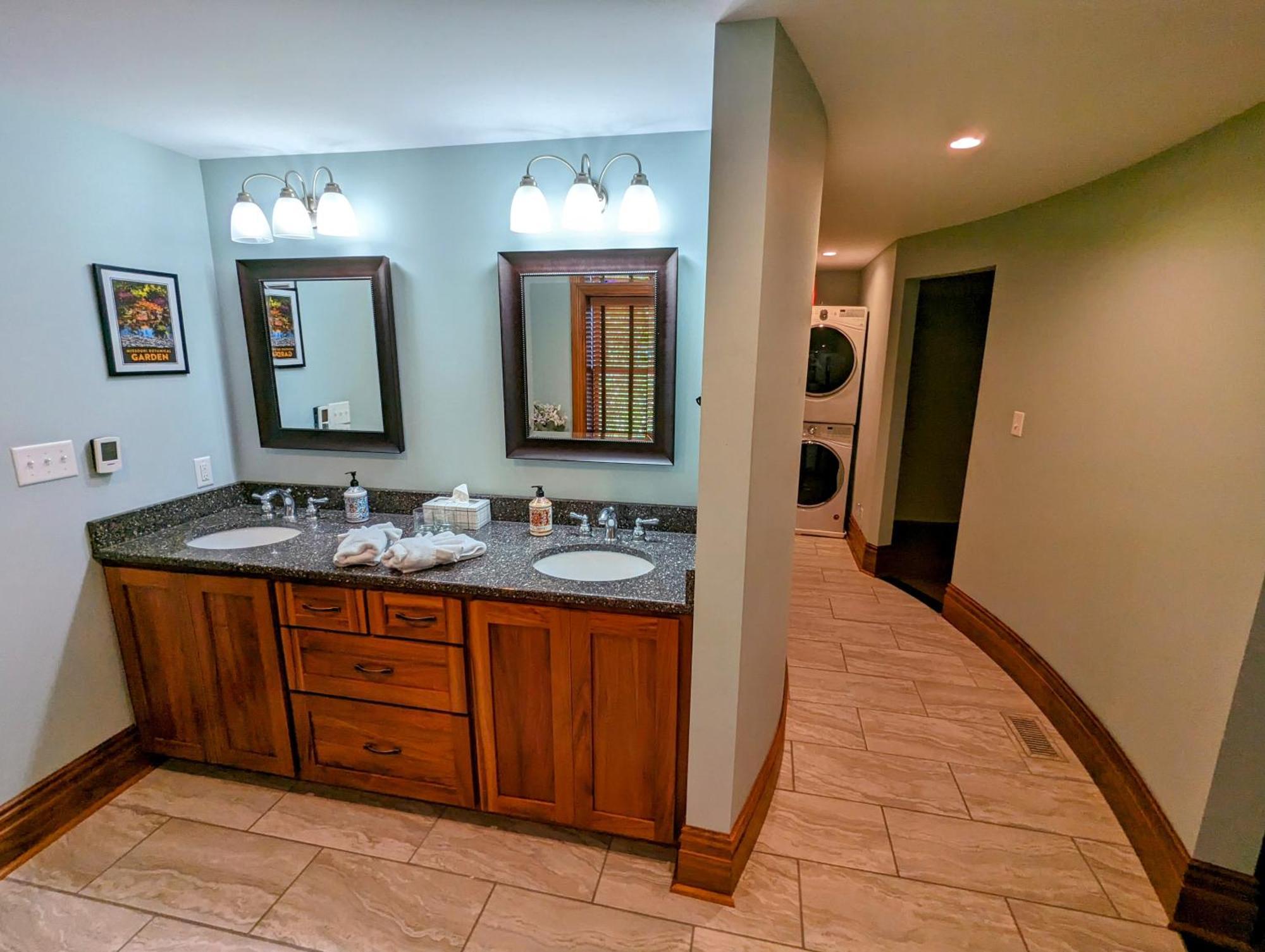 Gothic Heights Inn Clifton Heights Extérieur photo