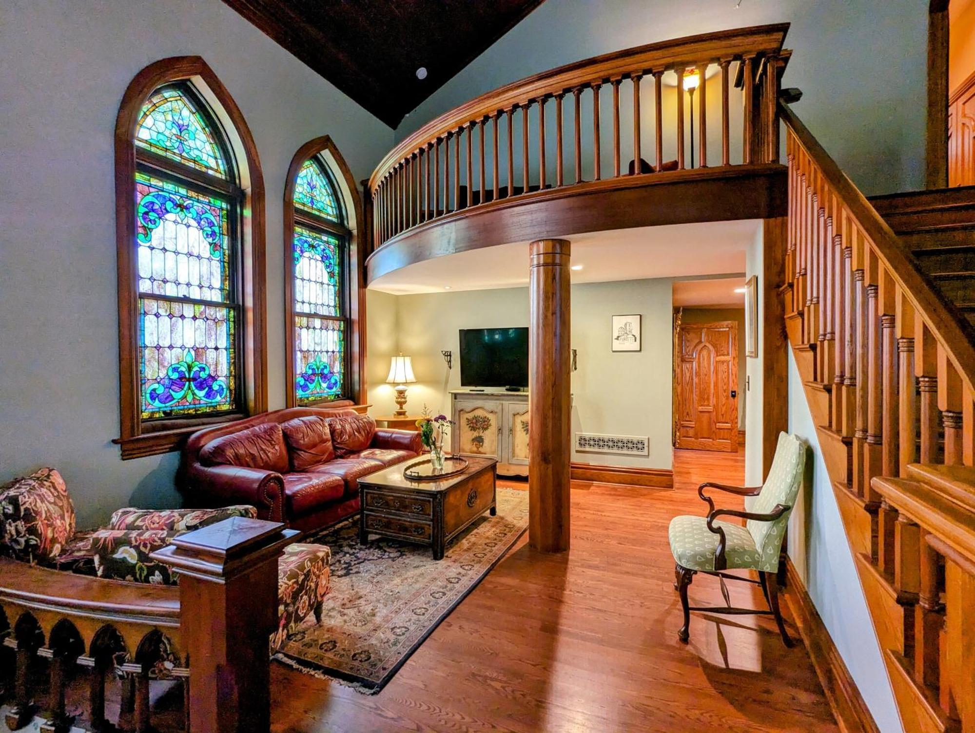 Gothic Heights Inn Clifton Heights Extérieur photo